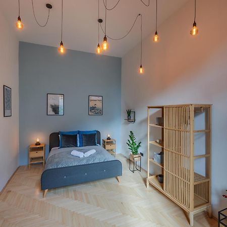 Liszt Modern Chic Apartment Budapest Ngoại thất bức ảnh