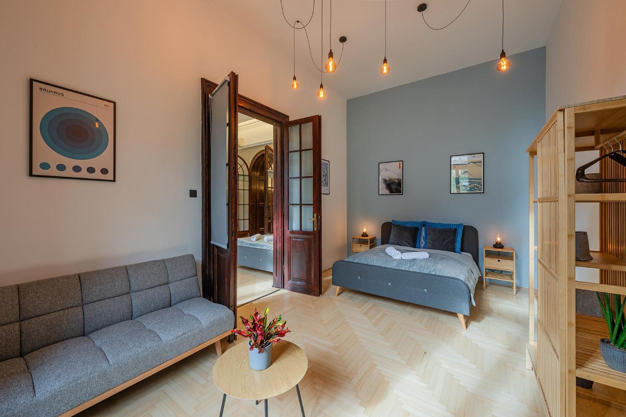 Liszt Modern Chic Apartment Budapest Ngoại thất bức ảnh