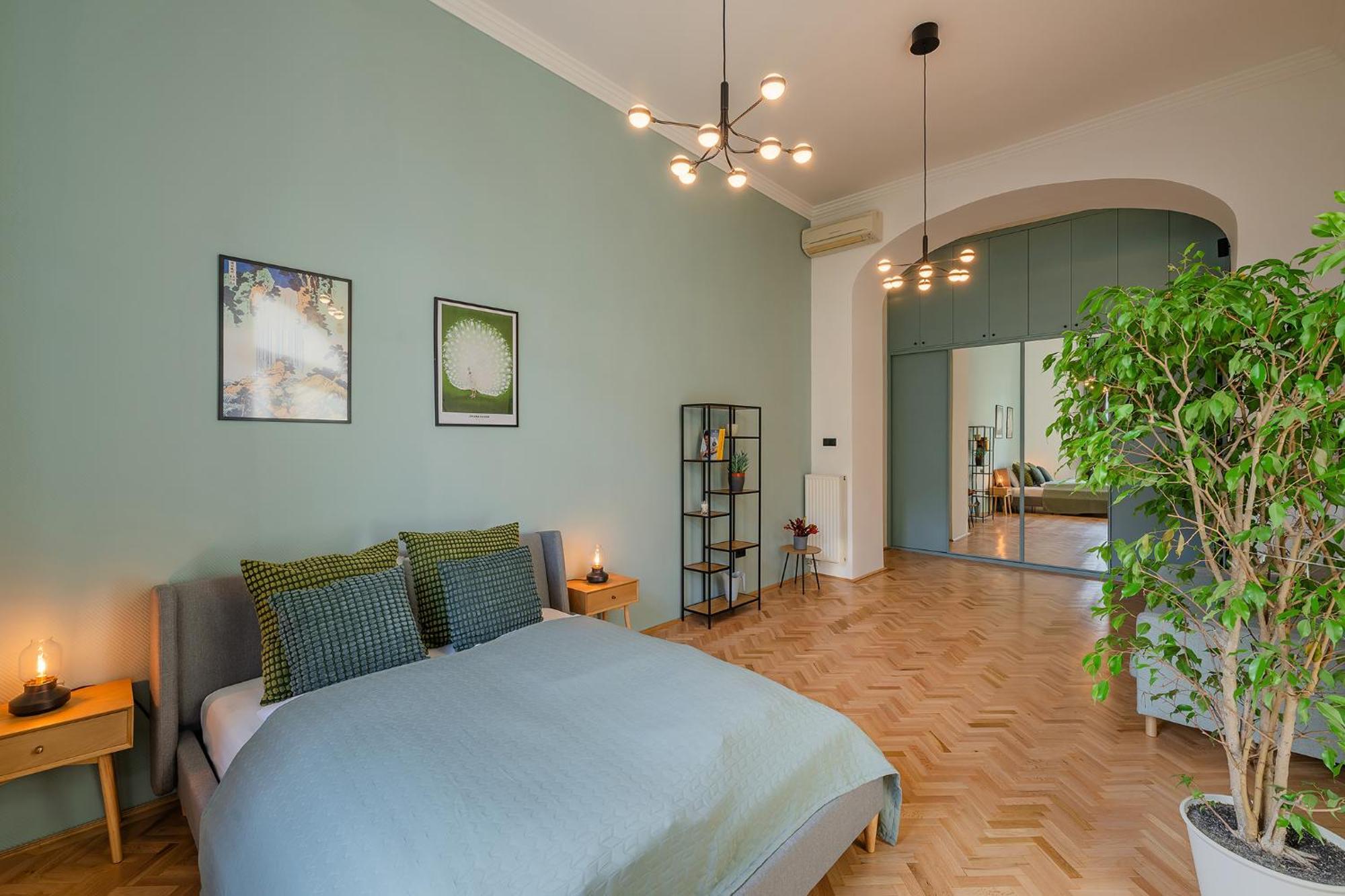 Liszt Modern Chic Apartment Budapest Ngoại thất bức ảnh